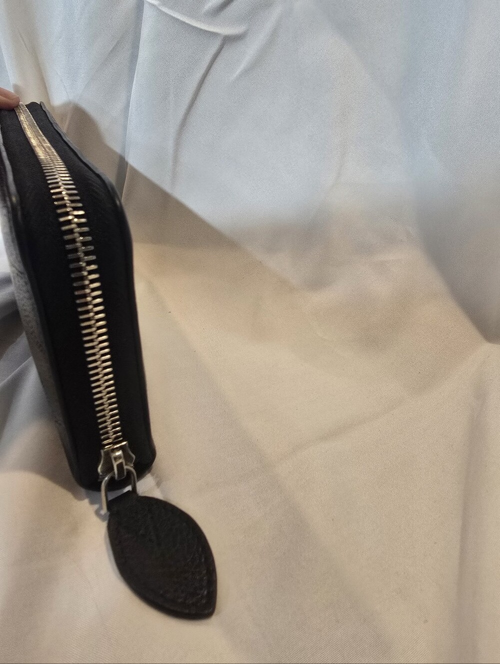Louis Vuitton Black Monogram Zip Wallet-microchipped - Picture 13 of 14